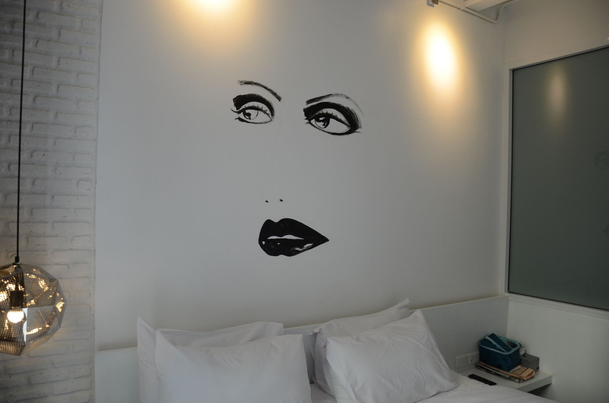 3 Howw Hostel At Sukhumvit 21 Bangkok Ngoại thất bức ảnh